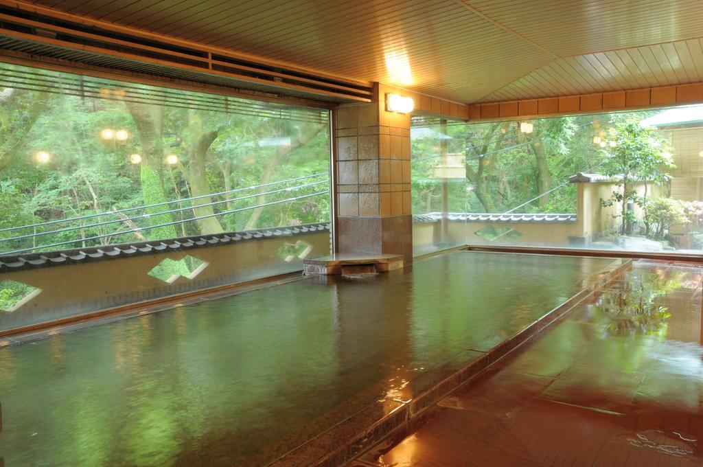 Yugawara Onsen Kawasegien Isuzu Hotel Atami  Εξωτερικό φωτογραφία