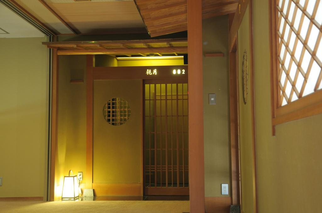 Yugawara Onsen Kawasegien Isuzu Hotel Atami  Εξωτερικό φωτογραφία