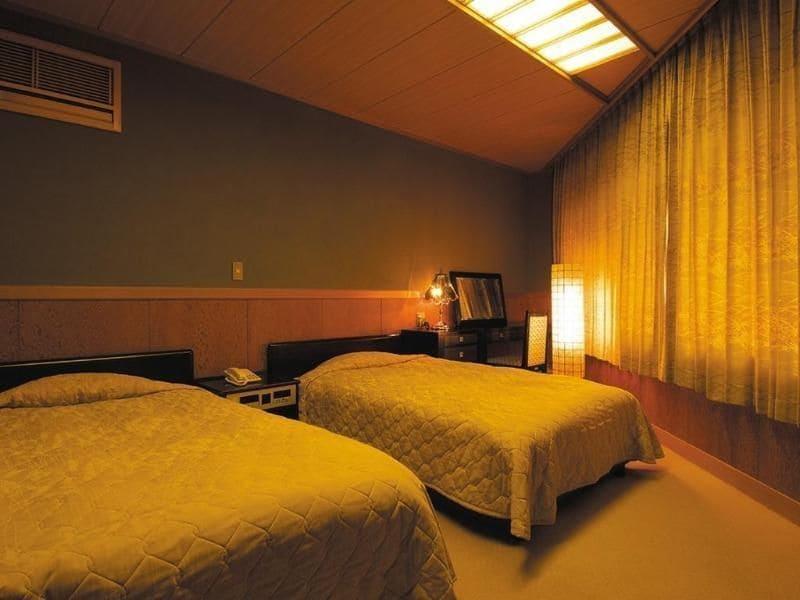 Yugawara Onsen Kawasegien Isuzu Hotel Atami  Εξωτερικό φωτογραφία